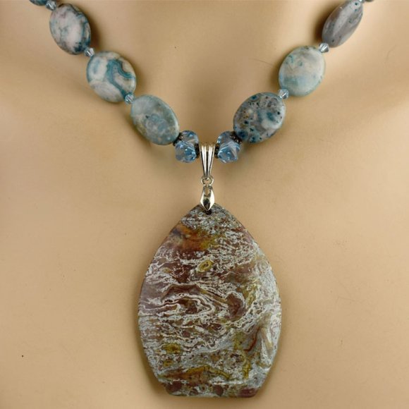 Blue Crazy Lace Agate & Crystal Necklace Set - Picture 4 of 4
